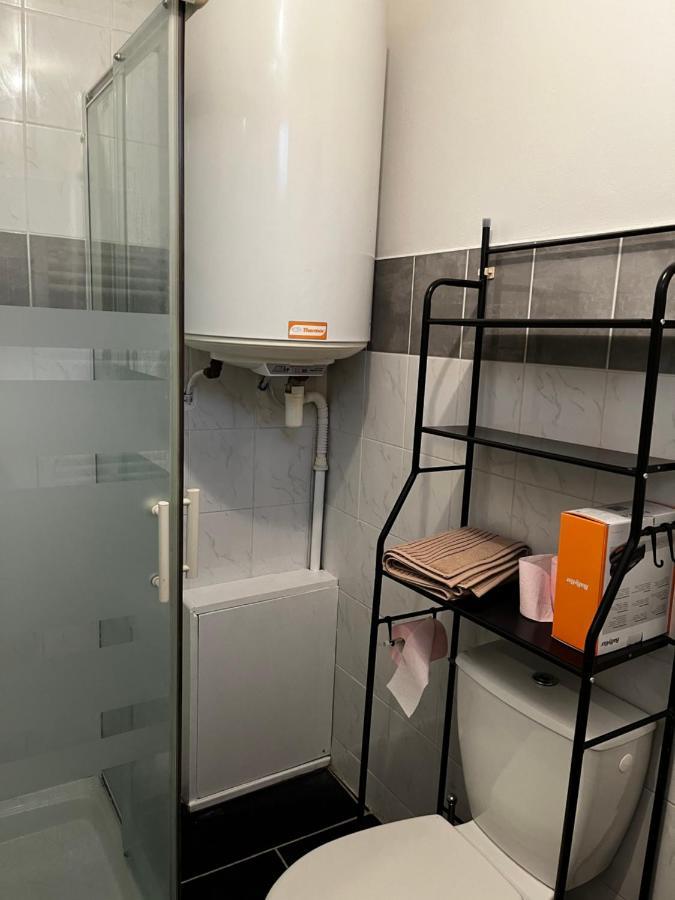Studios Au Quartier Pavillonnaire Rue D Ambert Orleans Ngoại thất bức ảnh