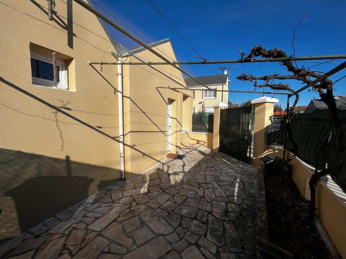 Studios Au Quartier Pavillonnaire Rue D Ambert Orleans Ngoại thất bức ảnh