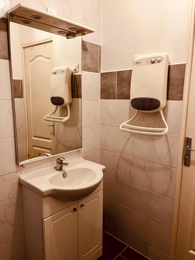 Studios Au Quartier Pavillonnaire Rue D Ambert Orleans Ngoại thất bức ảnh